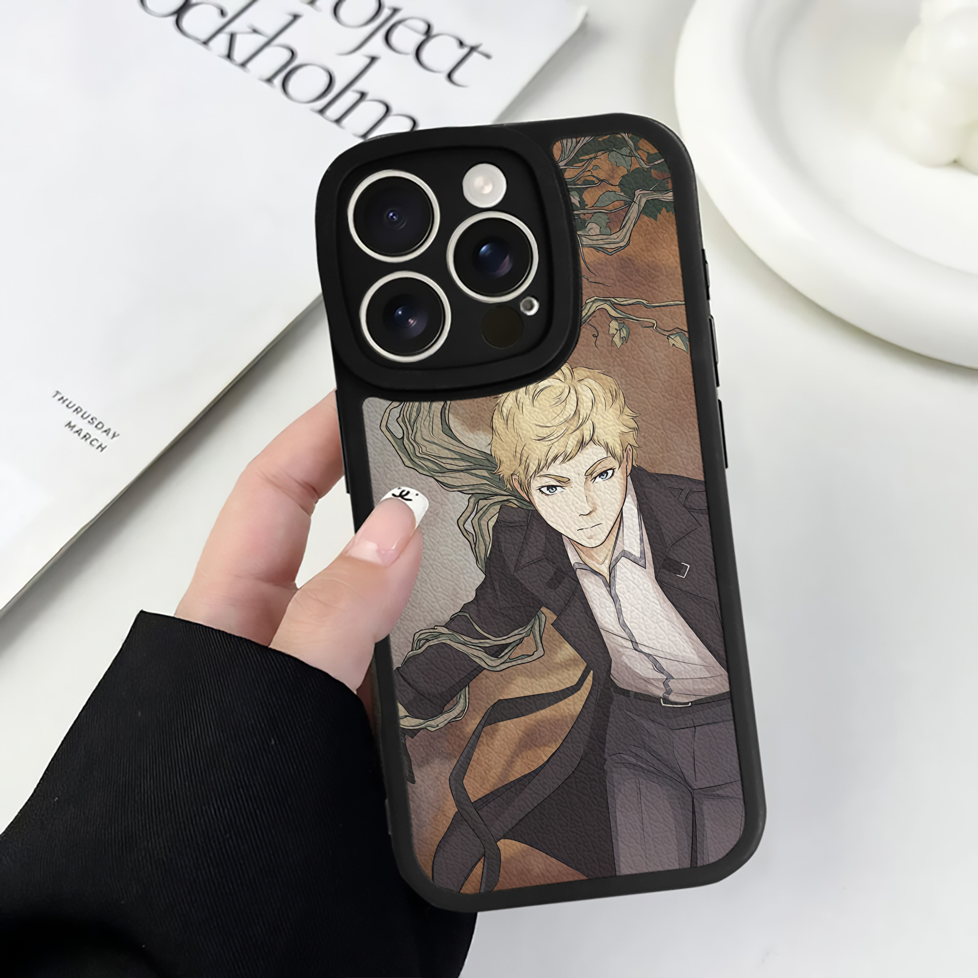 （画像用） 文豪ストレイドッグス Bungo Stray Dogs 【iPhone 16シリーズ対応】シリコンスマホケース（レザー調） 材質：シリコン